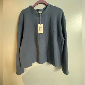A new‎ day women’s blue long sleeve sweater small thin warm winter lightweight